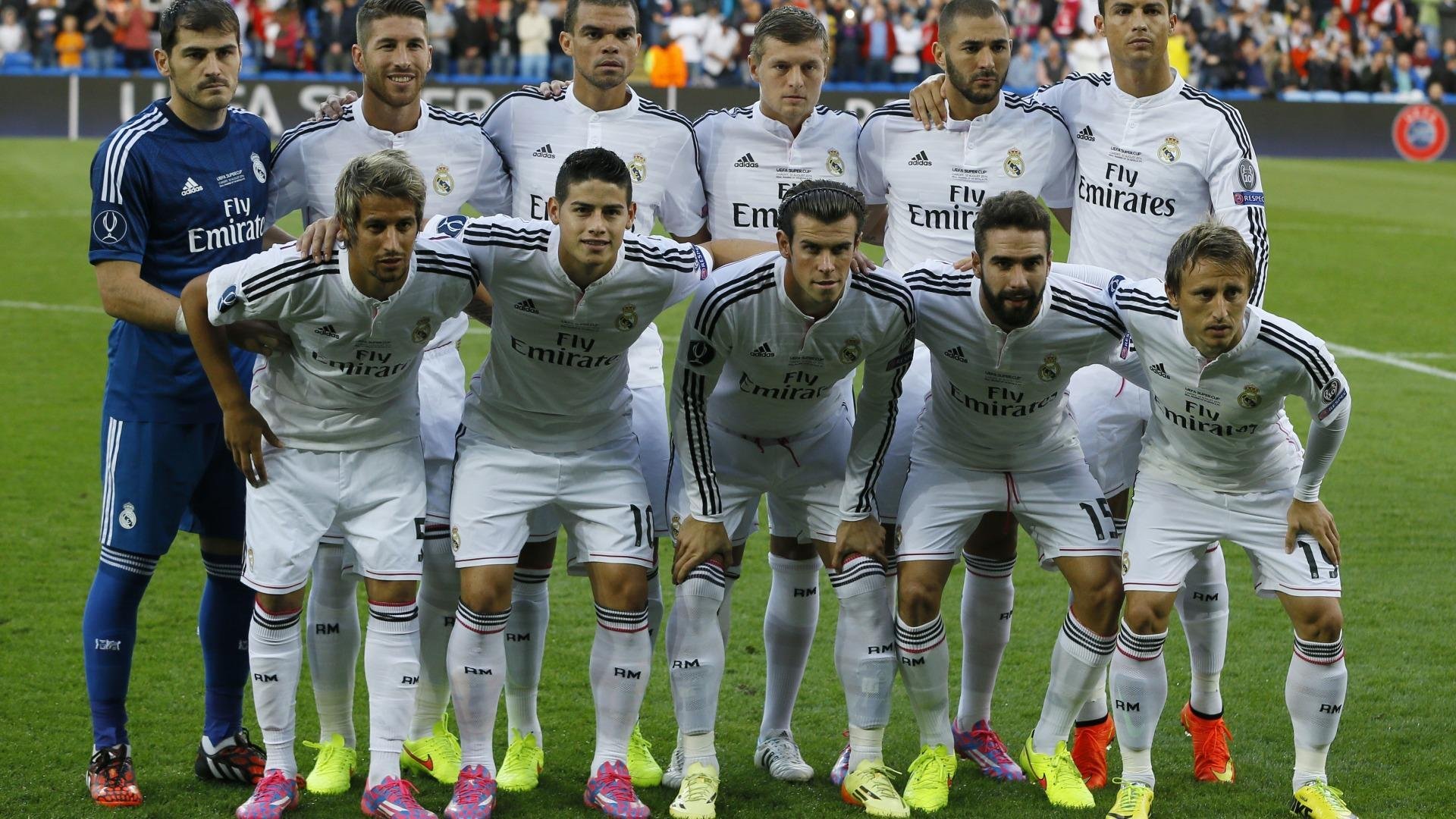 世界杯之夜，金玟哉的钢铁防线，如何锁死对手进攻？