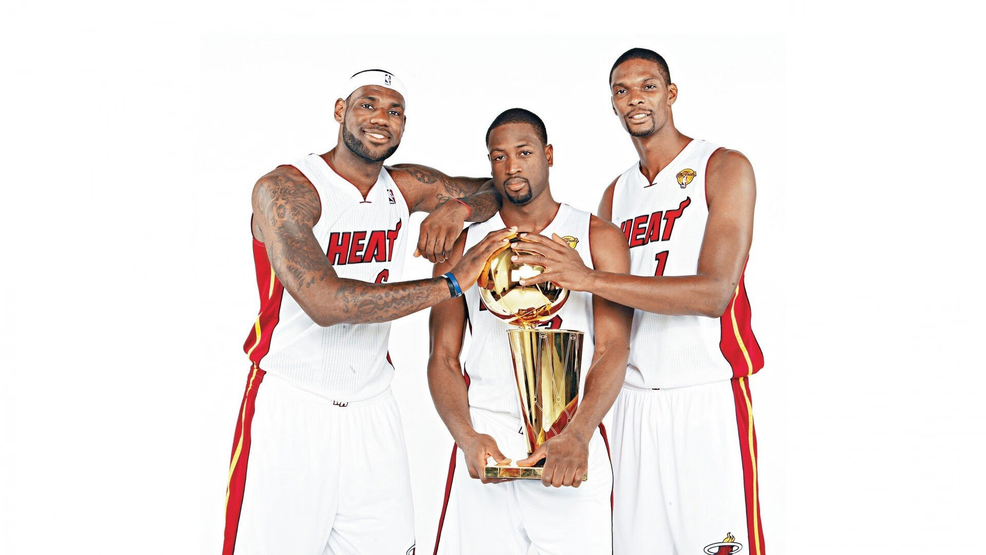 王权与狼群的对决，小贾伦·杰克逊如何用存在感重定义比赛